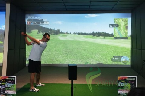  Phòng Golf indoor  UNEEKOR QED  tại Thanh Hóa