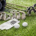 Các thiết bị sân golf không thể thiếu cho người chơi mới