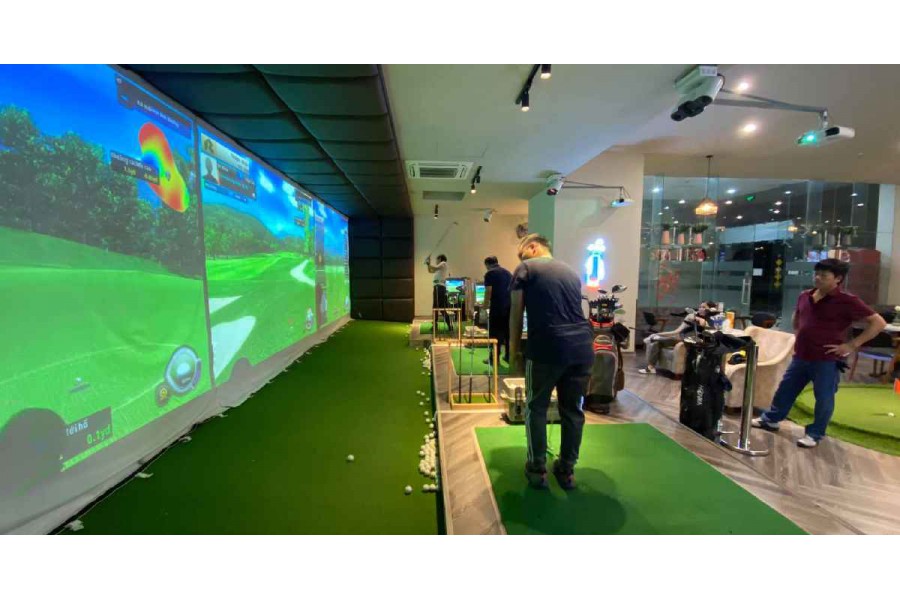 Màn hình golf 3D đem lại trải nghiệm chơi golf trong nhà