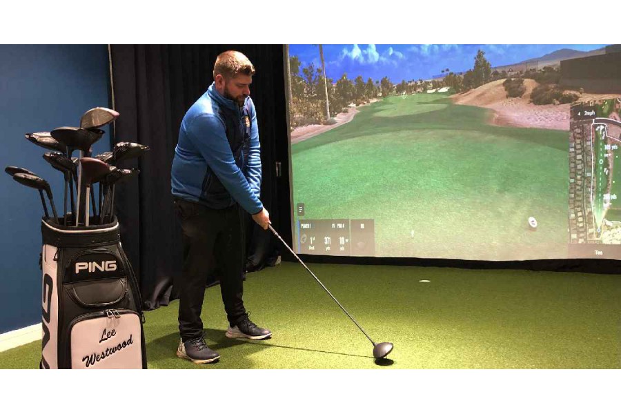 Phòng đánh golf 3D - Trải nghiệm golf thú vị trong nhà