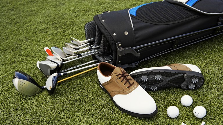 Dụng cụ chơi golf của các thương hiệu nổi tiếng