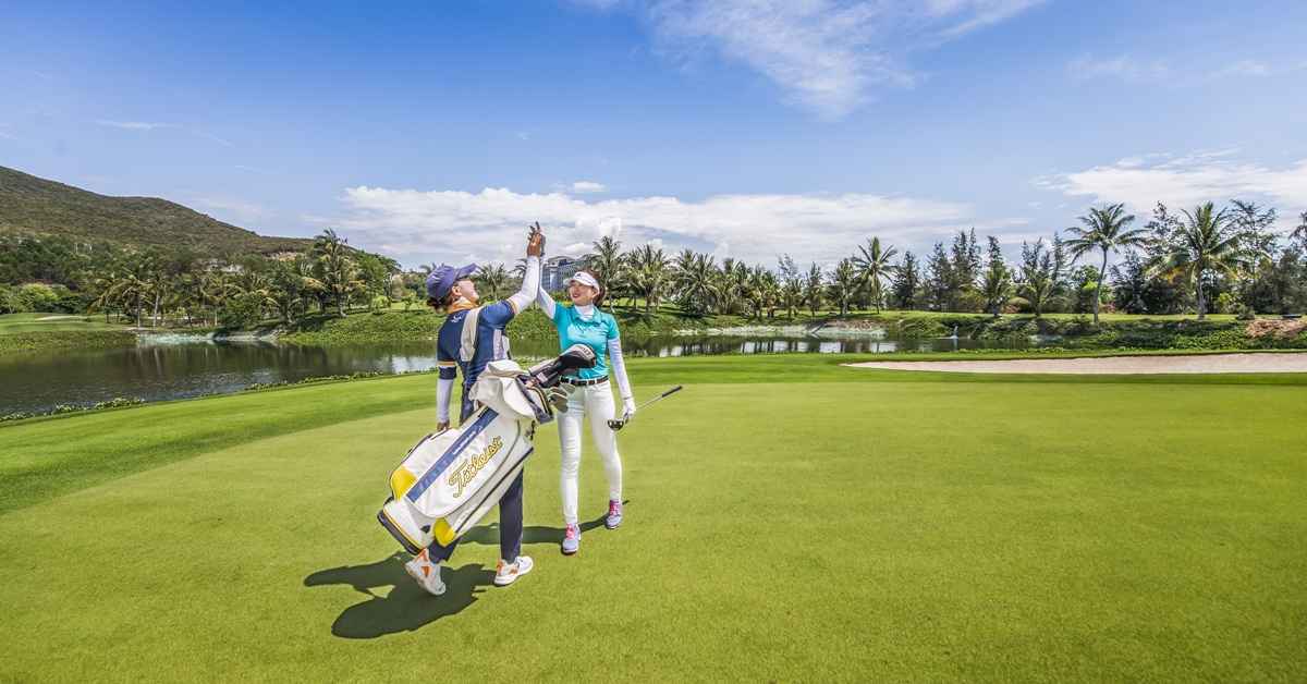 Top 5  sân golf Hà Nội dành cho người mới tập 2022
